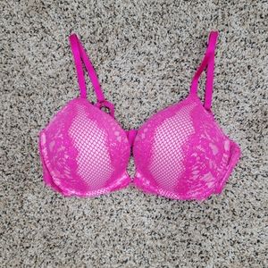 Victoria's Secret Bombsell Plunge 34C